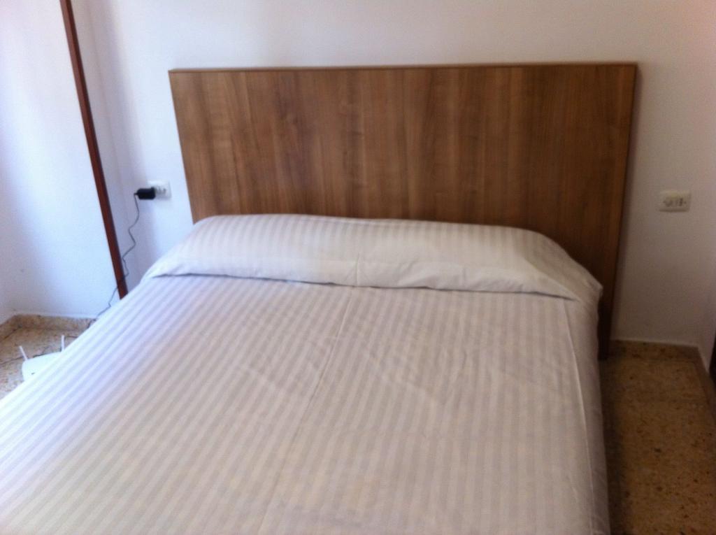 Si Aticos Puerta Del Sol Apartment Castellón de la Plana Exterior photo